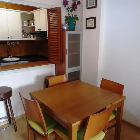 Paradise Park Fenals Apartment *