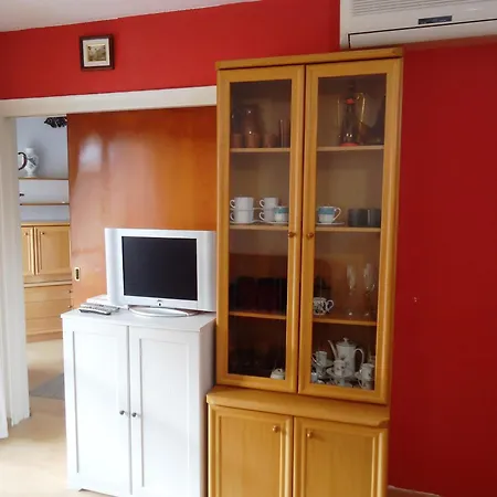 Paradise Park Fenals Apartment